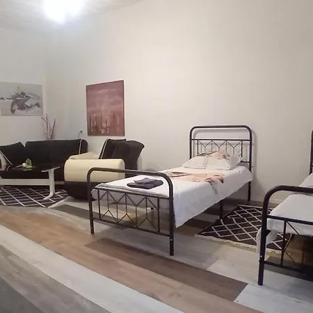 Apartman Dino - Garden *